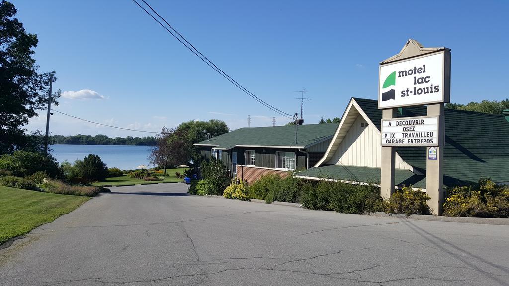 Hotel Oasis Lac St-Louis Salaberry-de-Valleyfield Exterior foto